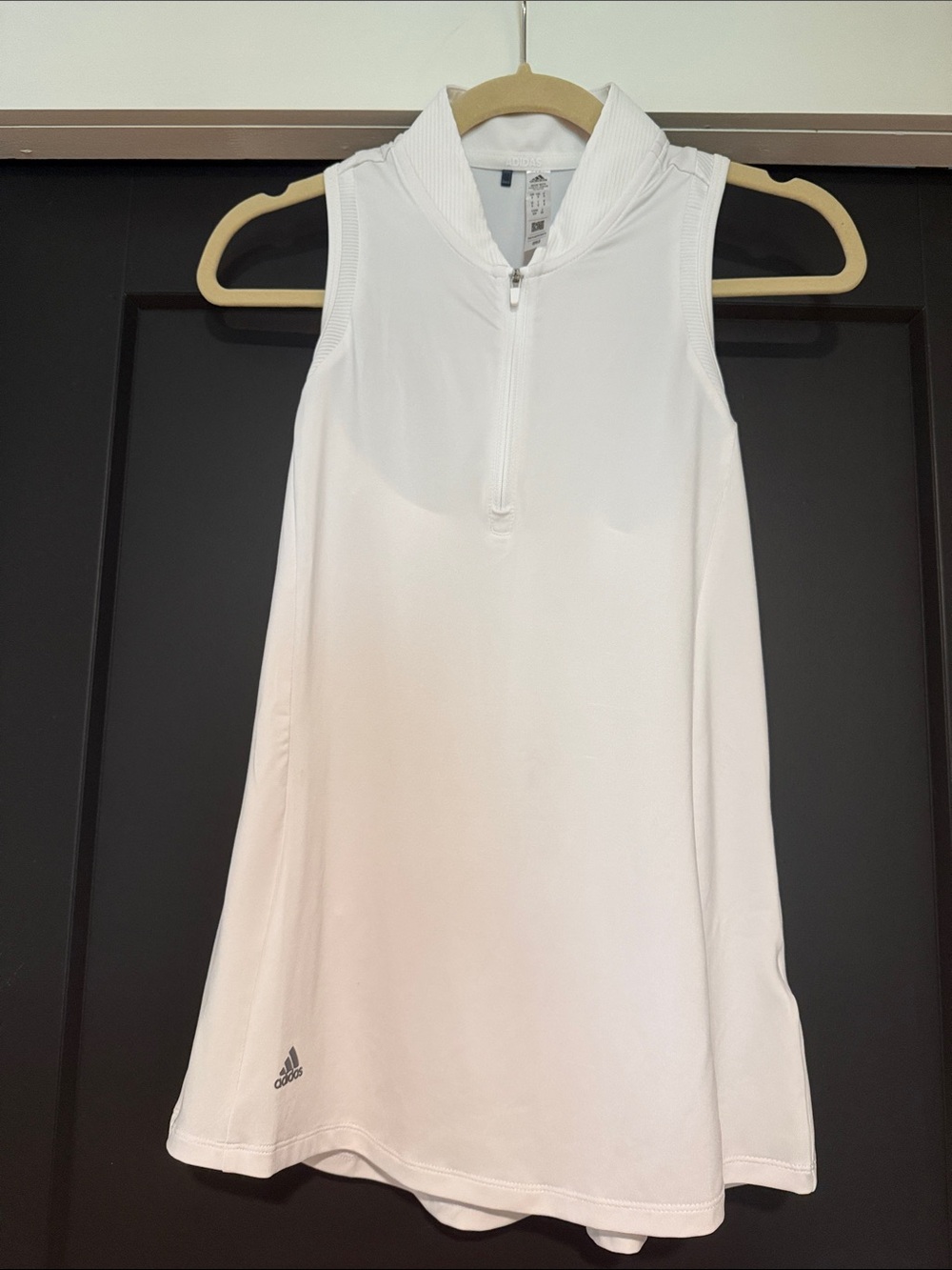 adidas White Sleeveless Zip Mock-Collar Golf/Tennis Top